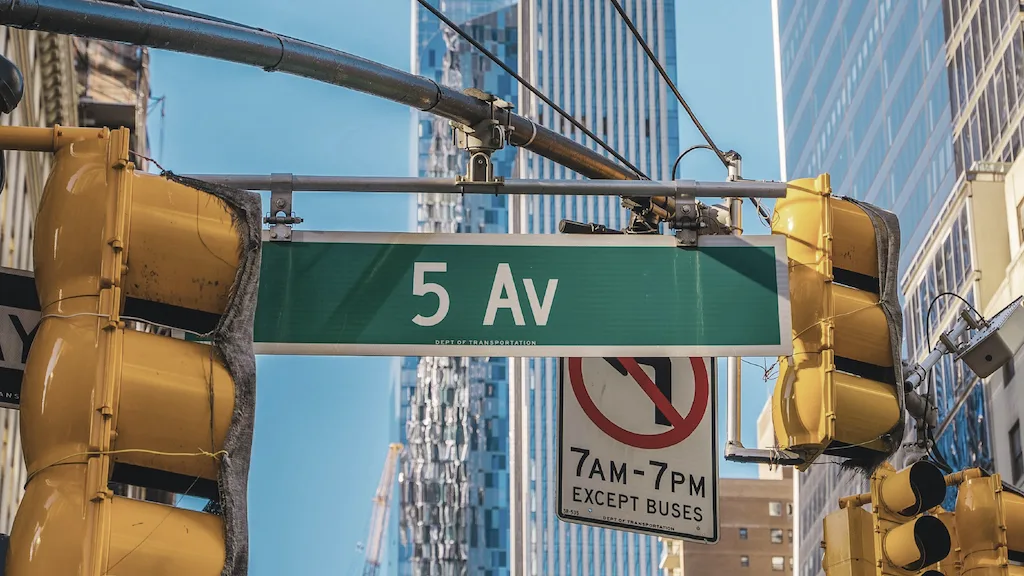 Fifth Avenue street sign.
