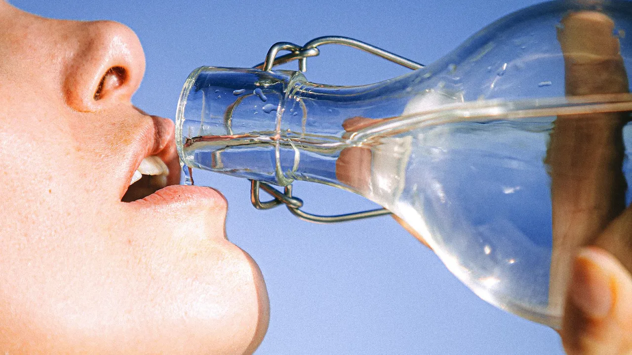 Why Does Cannabis Give You Cottonmouth? Here’s What You Can Do About It